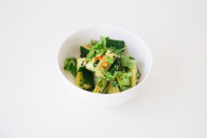 Bleekselderij Komkommer Salade