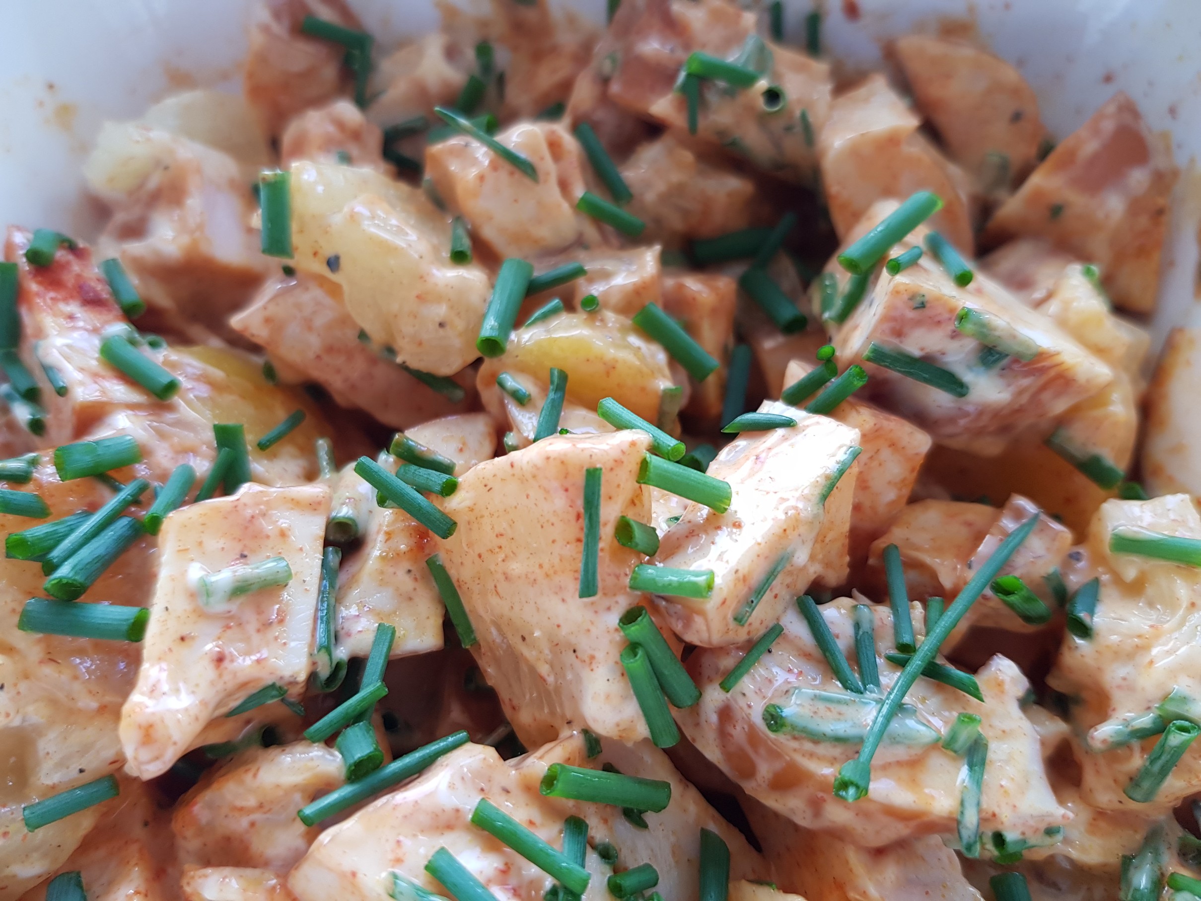Kip Kerrie Salade